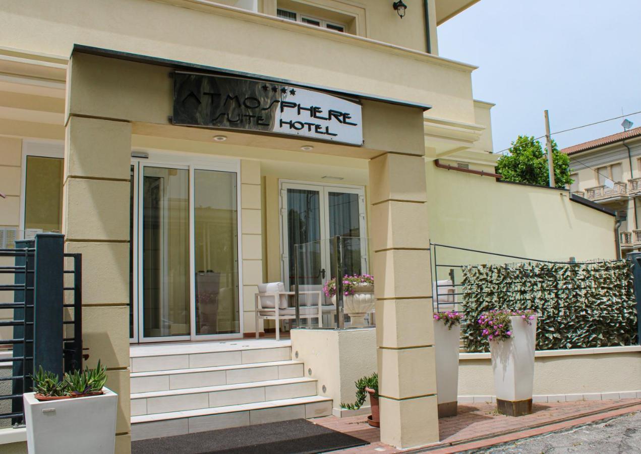 Atmosphere Suite Hotel リミニ エクステリア 写真
