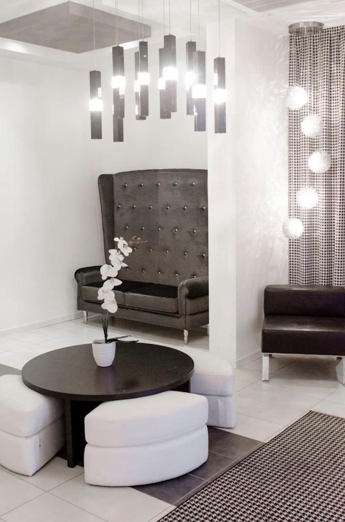 Atmosphere Suite Hotel リミニ エクステリア 写真
