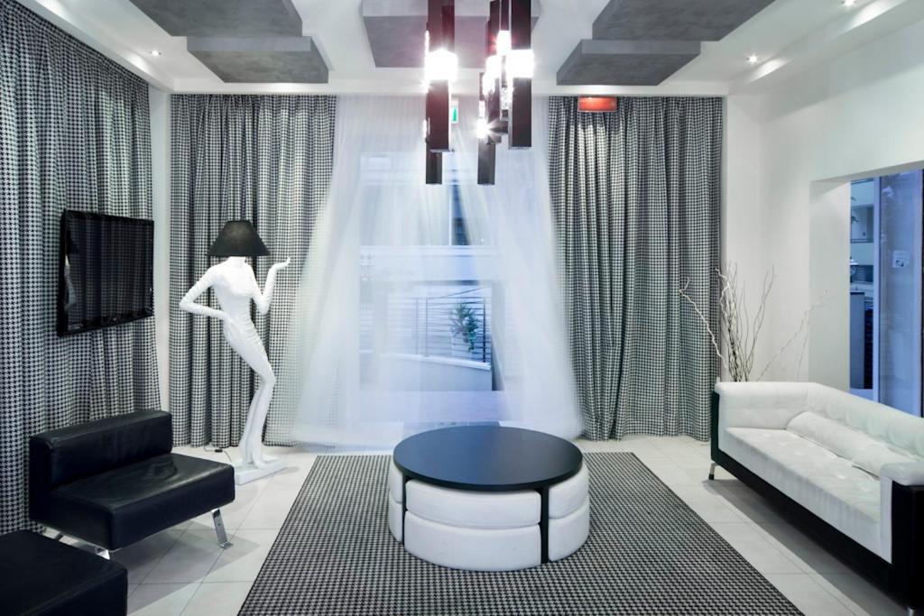 Atmosphere Suite Hotel リミニ エクステリア 写真