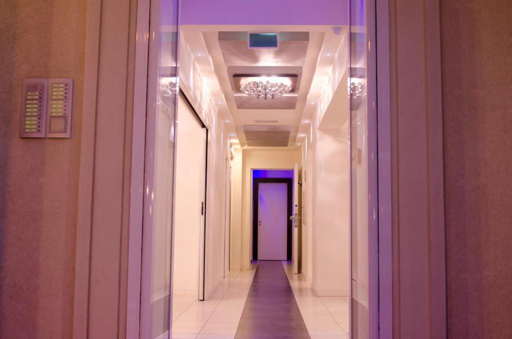 Atmosphere Suite Hotel リミニ エクステリア 写真