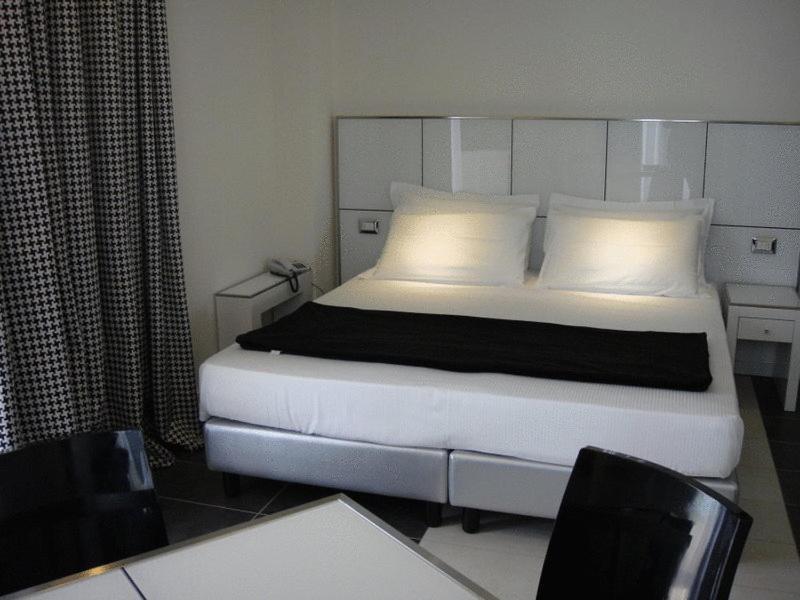 Atmosphere Suite Hotel リミニ 部屋 写真